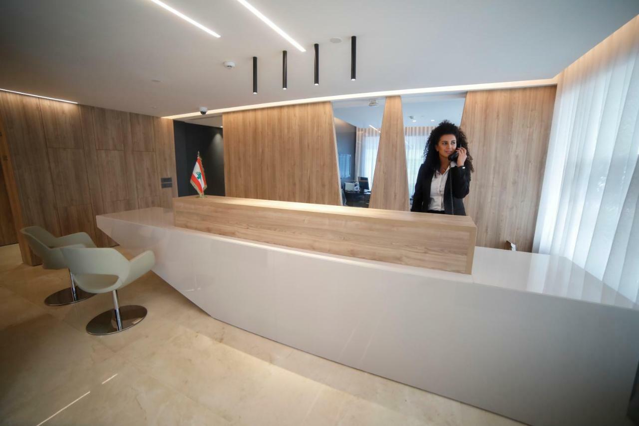Rawsheh 51 Hotel Bejrút Kültér fotó